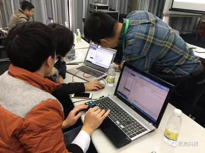 定制开发“FUN”开玩 | 思岚科技自主定位导航方案开发与体验活动上海站圆满结束